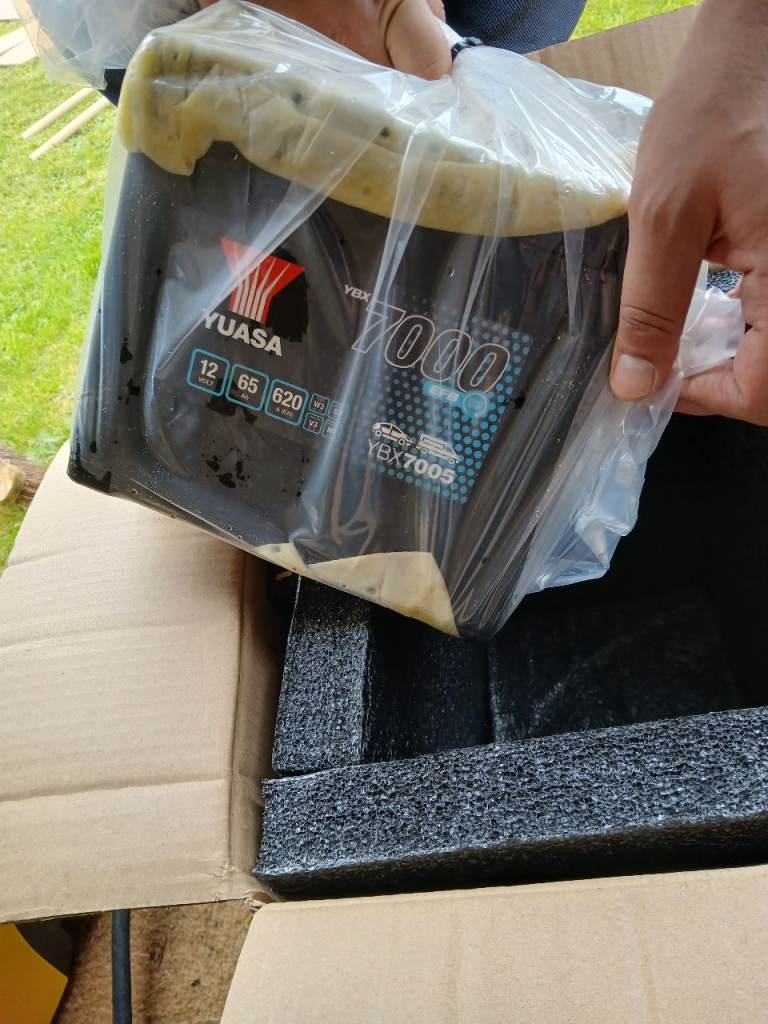 Car battery 