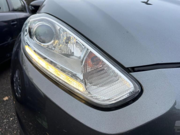 2016 Ford Fiesta 1.0T EcoBoost Titanium Euro 6 (s/s) 5dr HATCHBACK Petrol Manual