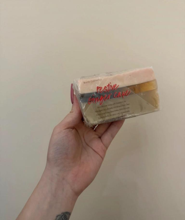 Festive ginger cake soap bar  By bomb cosmetics