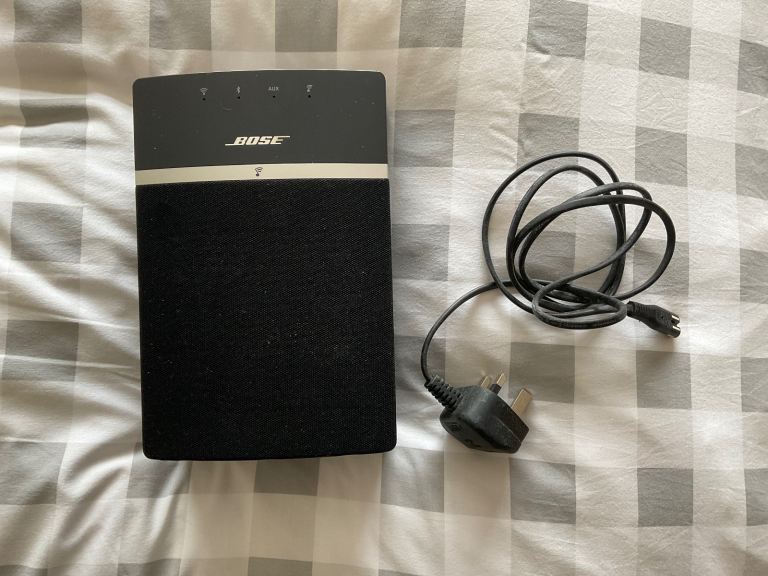 Bose SoundTouch 10 Multi-Room Speaker - Model 416776  free to view 