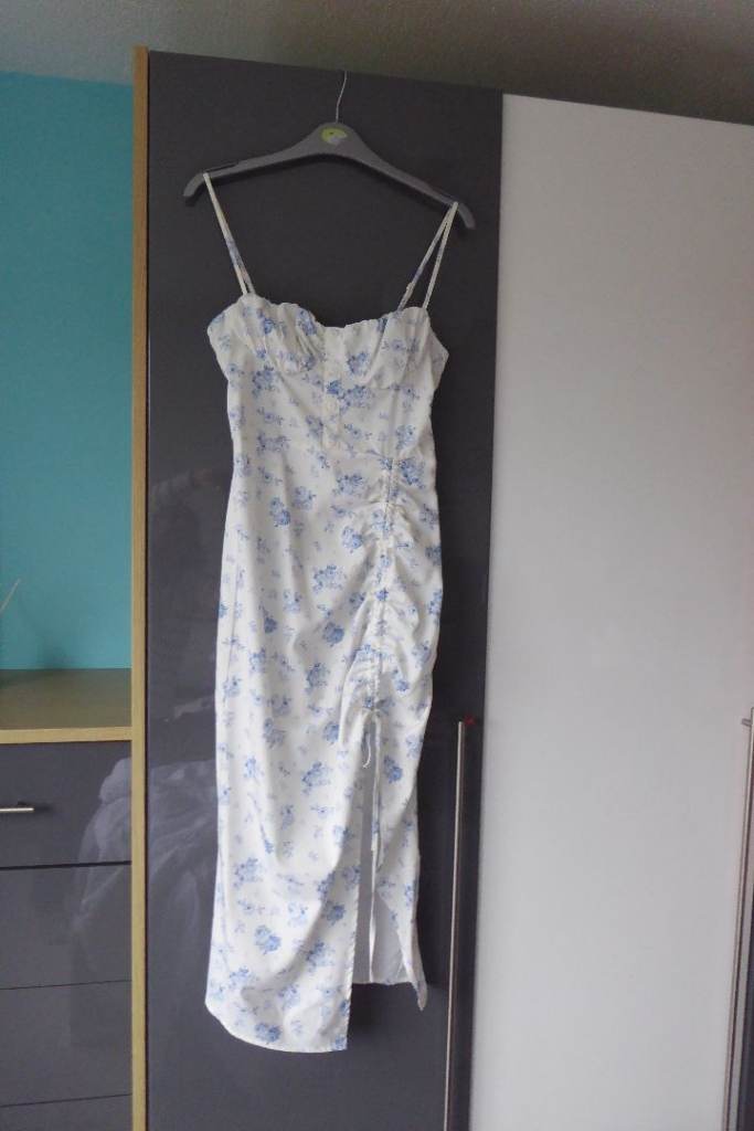 Blue and White Floral Ruched Split Dress