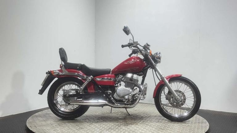 Honda CMX Rebel 2001 6k good running cruiser bike new MOT serviced 250cc