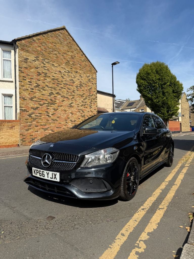 MERCEDES BENZ A CLASS A180 1.5 DIESEL MANUAL AMG LINE ULEZ COMPLIANT MINT