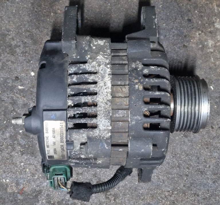 Vauxhall Astra J 1.7 CDTI Alternator 98031154CR 2011