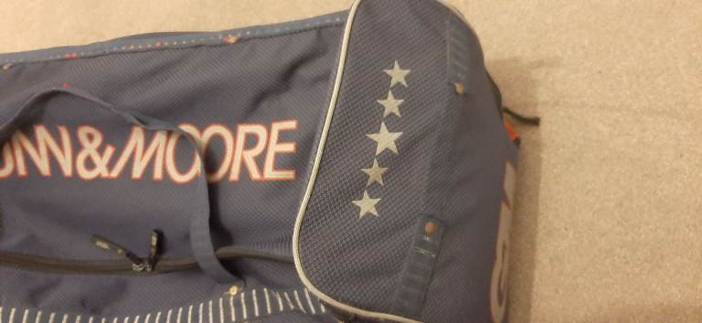 GM cricket kit bag with wheels