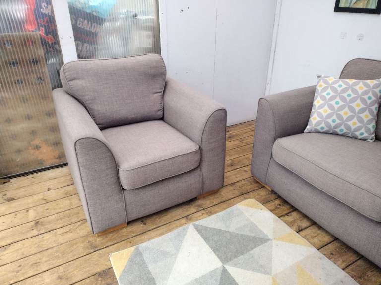 DFS two piece sofa set in Taupe-immaculate condition