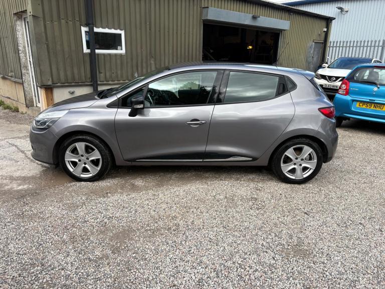 2016 Renault Clio 1.5 dCi 90 Dynamique Nav 5dr HATCHBACK Diesel Manual