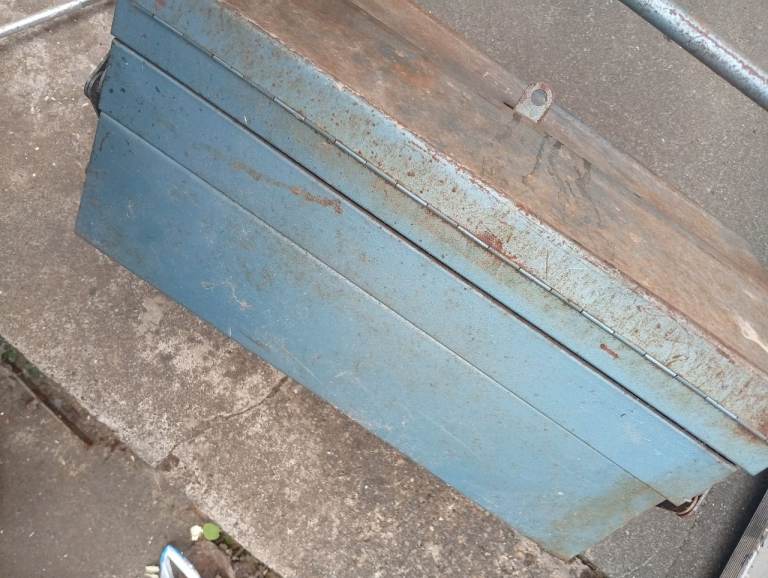 Large Old Metal Toolbox with Handle - Blue/Rust
