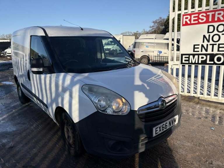 2016 Vauxhall Combo Combo 2000 L1H1 CDTi Panel Van DIESEL Manual