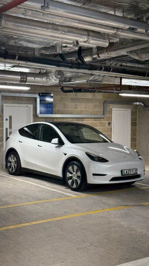 Tesla, MODEL Y, MPV, 2023, Other, 1 (cc), 5 doors