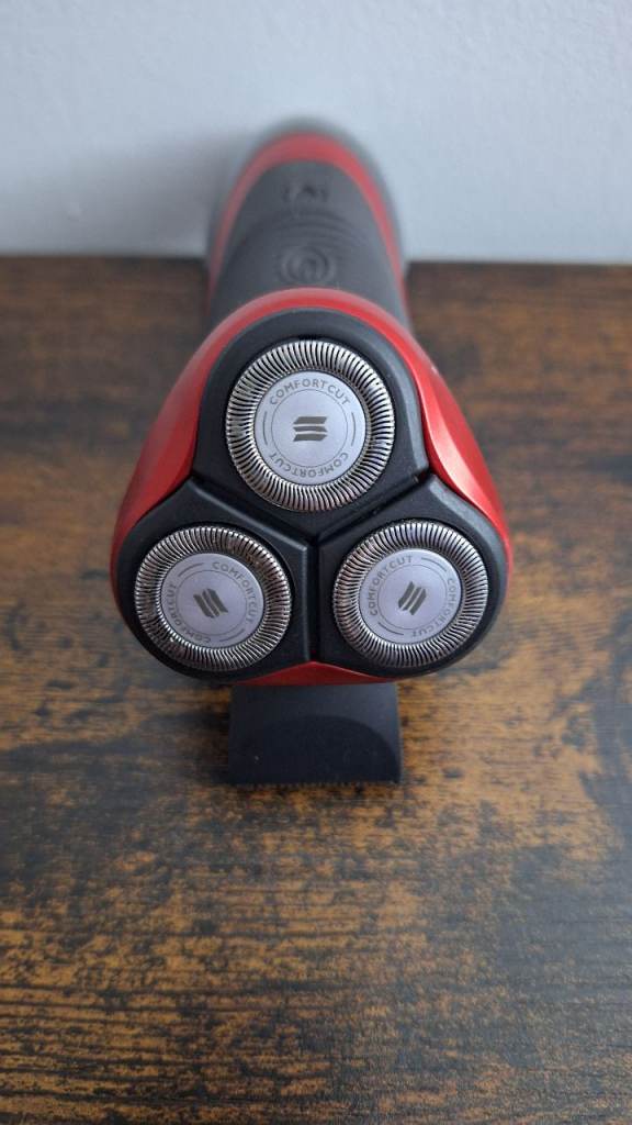 Philips Men Shaver 3000 Series Wet and Dry