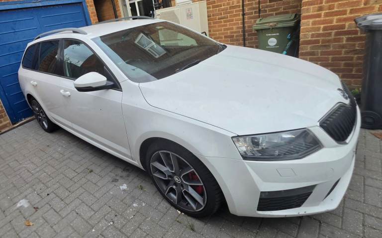 Skoda, OCTAVIA, Estate, 2015, Manual, 1968 (cc), 5 doors