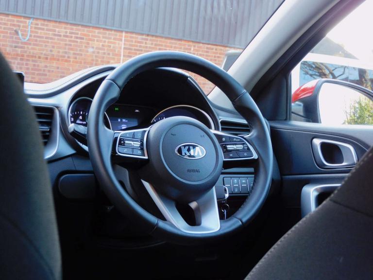 2020 Kia XCeed 1.0T GDi ISG 2 5dr HATCHBACK PETROL Manual