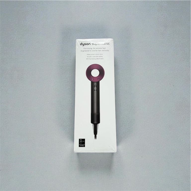 Dyson supersonic hairdryer 