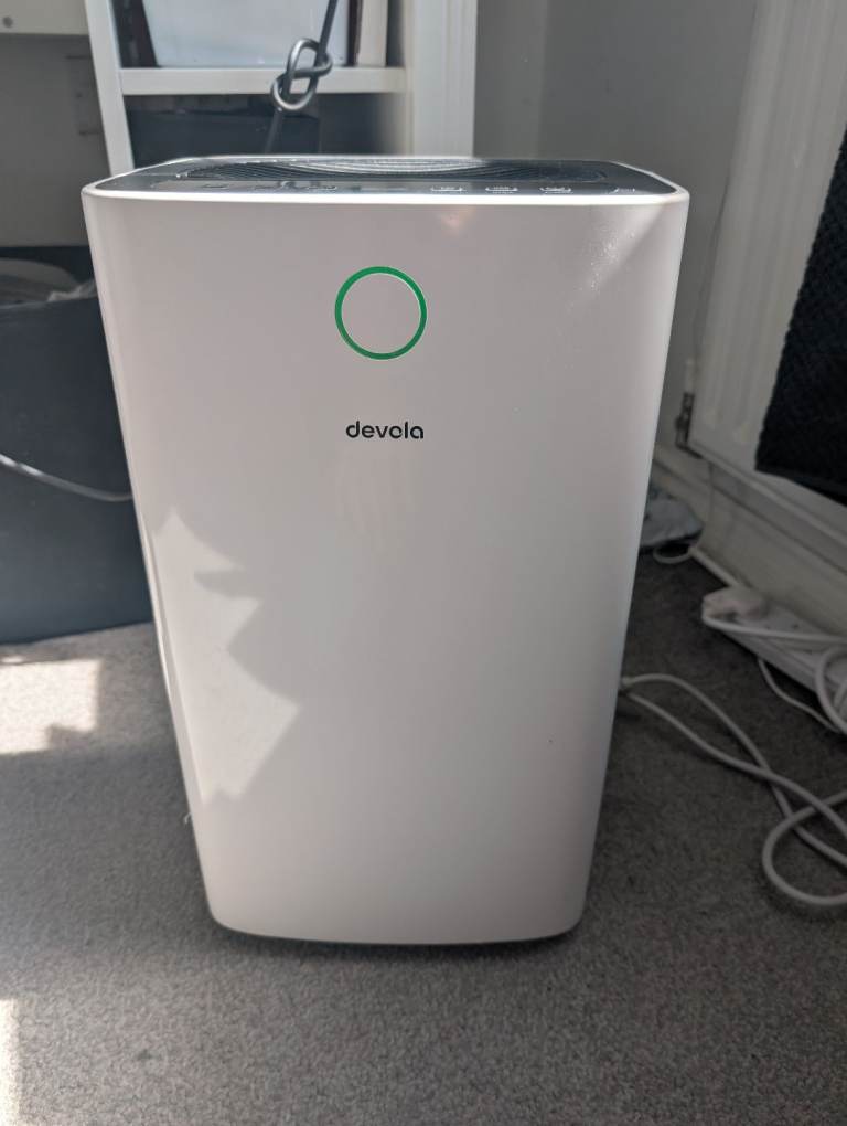 Devolo Air Purifier - White, Good Condition