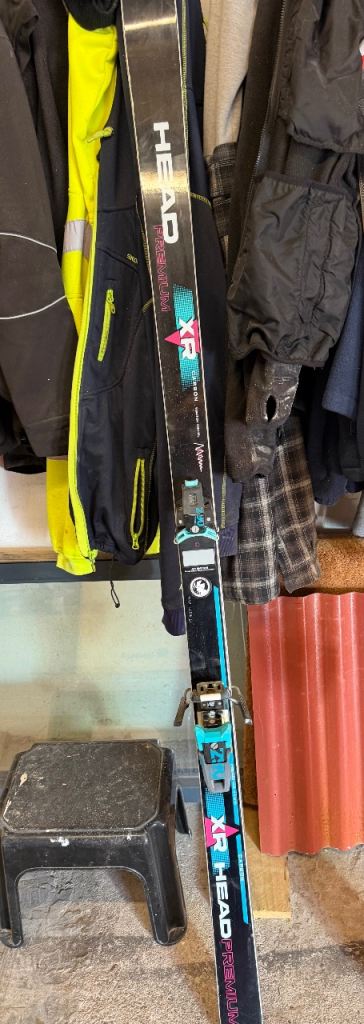 Head Premium XR skis