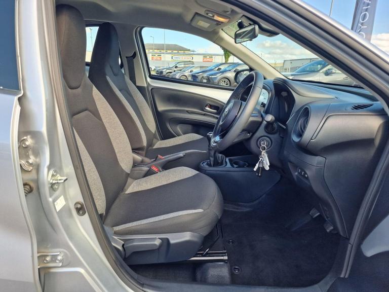 2023 Toyota Aygo X 1.0 VVT-i Pure Hatchback 5dr Petrol Manual Euro 6 (s/s) (72 ps) HATCHBACK Petr...