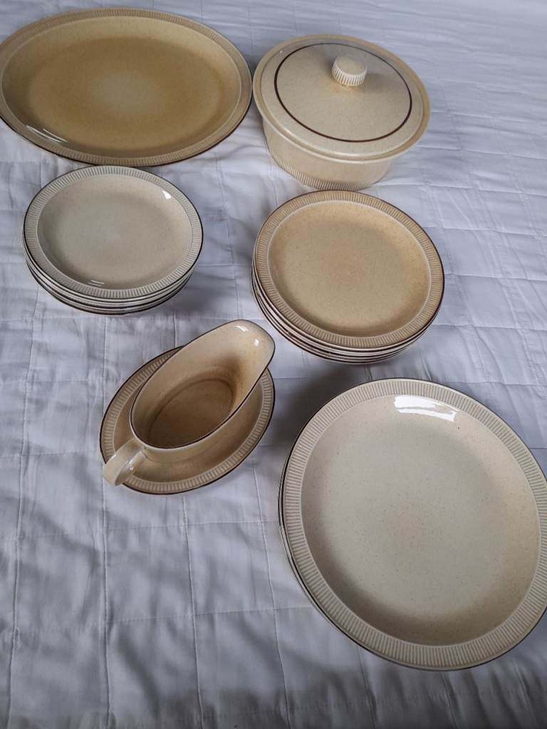 Poole pottery Boundstone dinnerware 