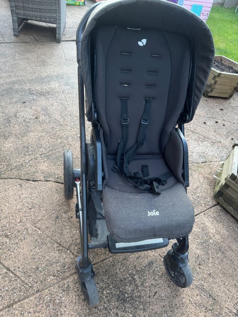Joie travel system