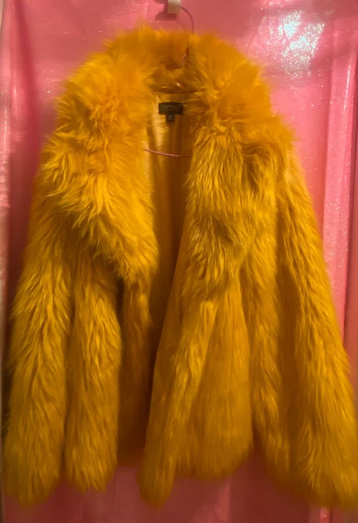 Fur coat 