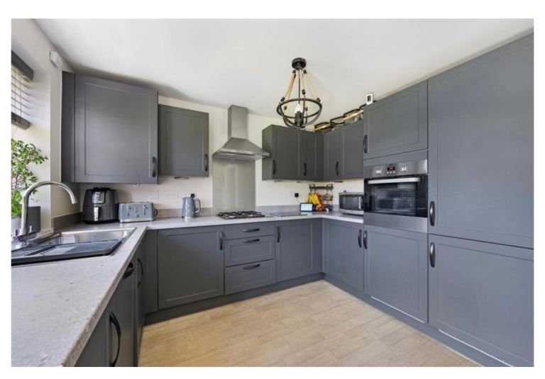 Kitchen and appliances for sale 