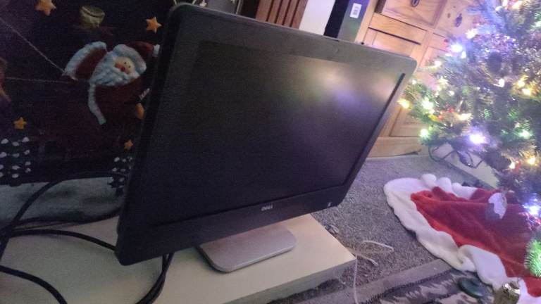 Dell Optiplex 9010 All In One PC, Intel i7 CPU, 8GB Ram & Win 11 Pro.
