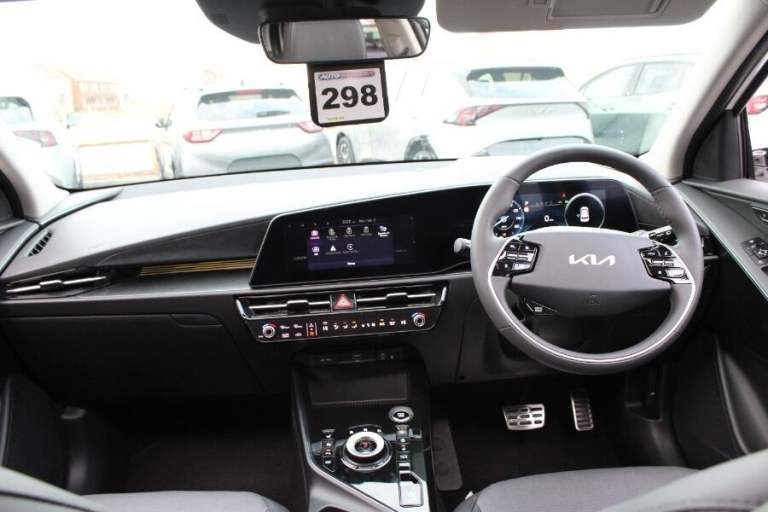 2025 Kia Niro 1.6h Gdi 4 Suv 5dr Petrol Hybrid Dct Euro 6 (s/s) (127 Bhp) ESTATE Petrol/Electric ...