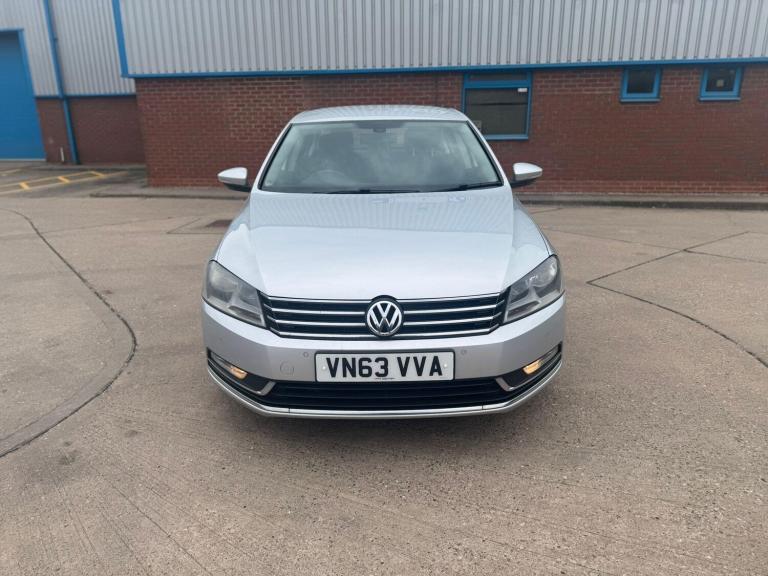 2013 Volkswagen Passat 2.0 TDI BlueMotion Tech Highline Euro 5 (s/s) 4dr SALOON Diesel Manual