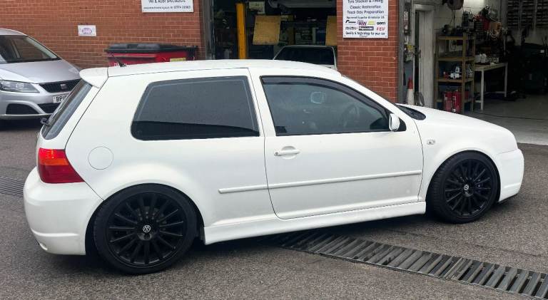Wanted car panel to test wet and dry polishing