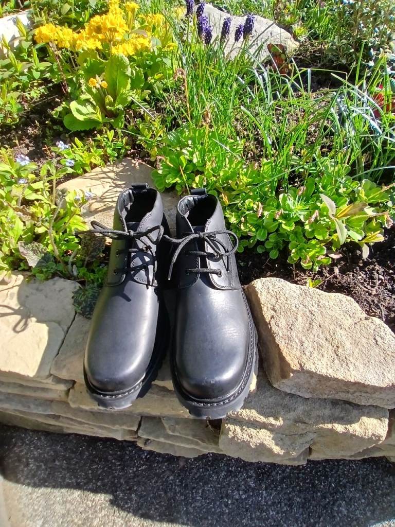 Mens  M&S Blue Harbour  boots. 