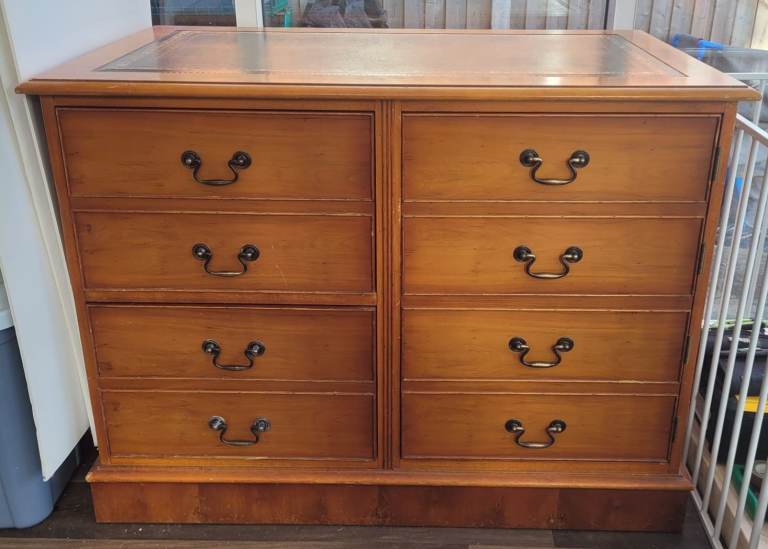 Filing cabinet cupboard