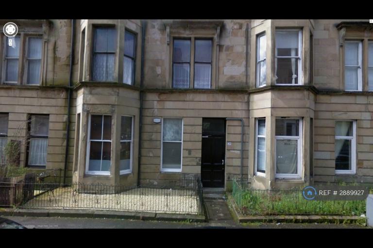 3 bedroom flat in Kelvingrove, Glasgow, G3 (3 bed) (#2889927)