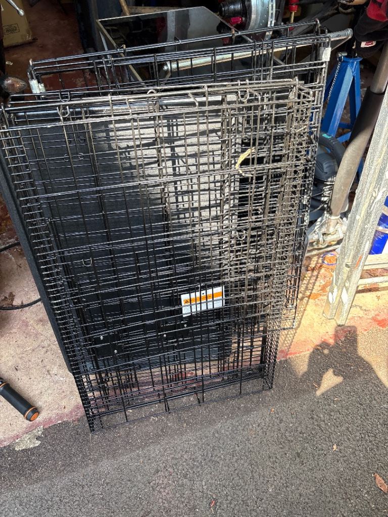 Puppy crate