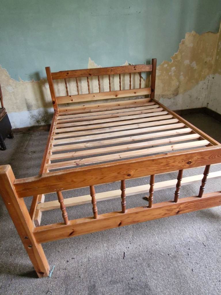 Wooden double bedstead 