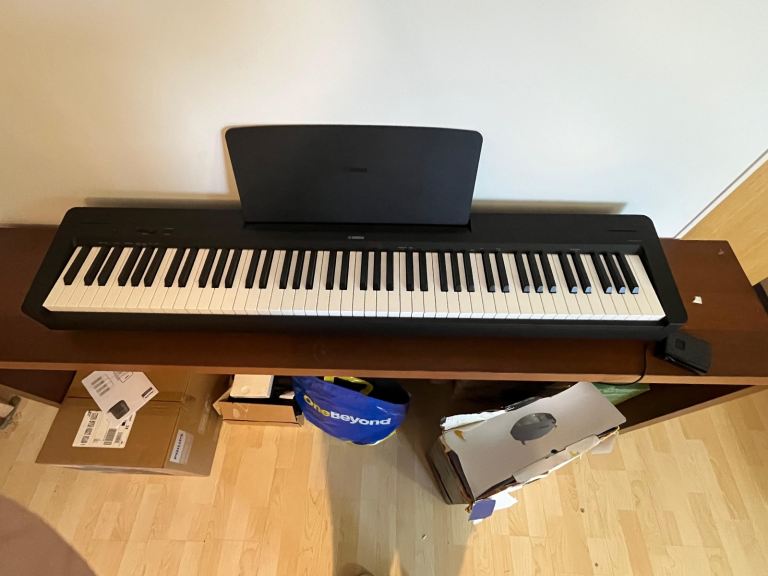 Yamaha P-145 Digital Piano – Like New, Barely Used