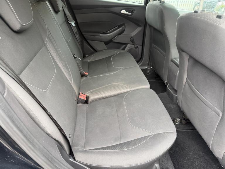 2015 Ford Focus 1.0 EcoBoost Zetec 5dr HATCHBACK PETROL Manual