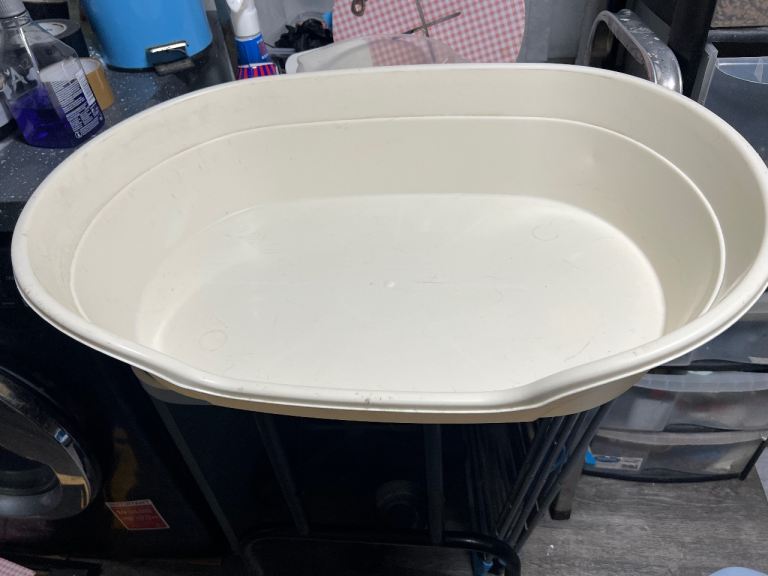 Dog bed medium 28” long 