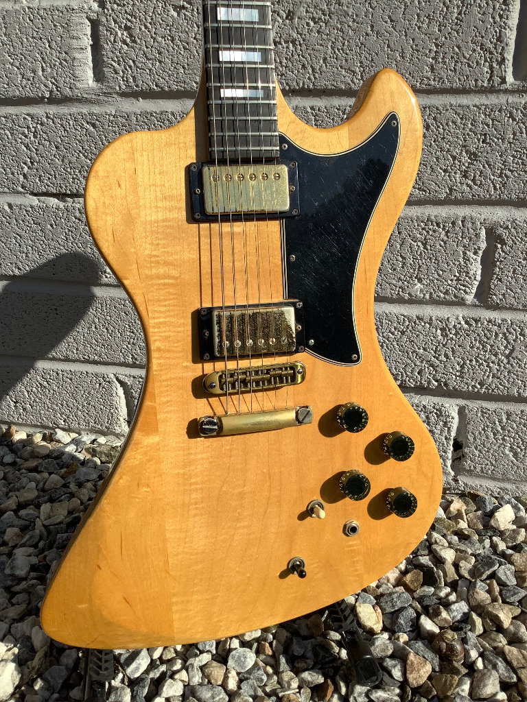 Gibson RD Artist, 1977, Natural wood