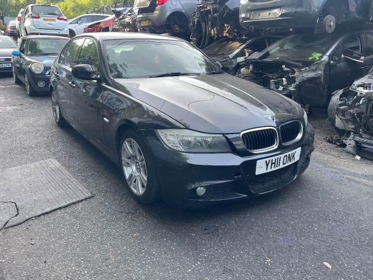 BMW, 3 SERIES, Saloon, 2011, Manual, 1995 (cc), 4 doors