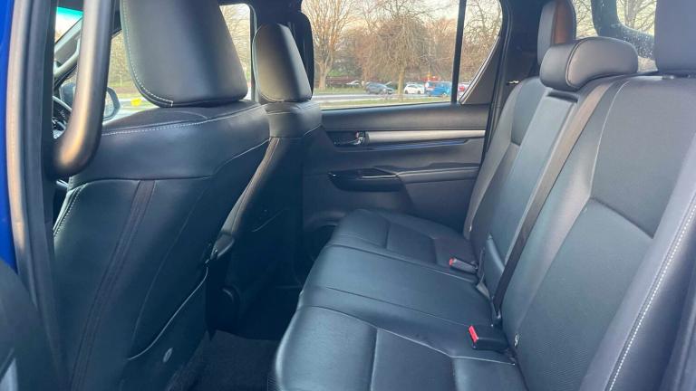 2021 Toyota Hilux Invincible X D/Cab Pick Up 2.8 D-4D Auto PICK UP DIESEL Automatic