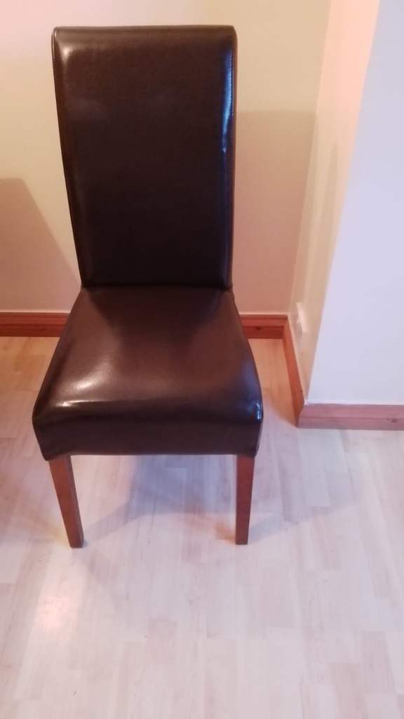 6 chairs (£20 each)