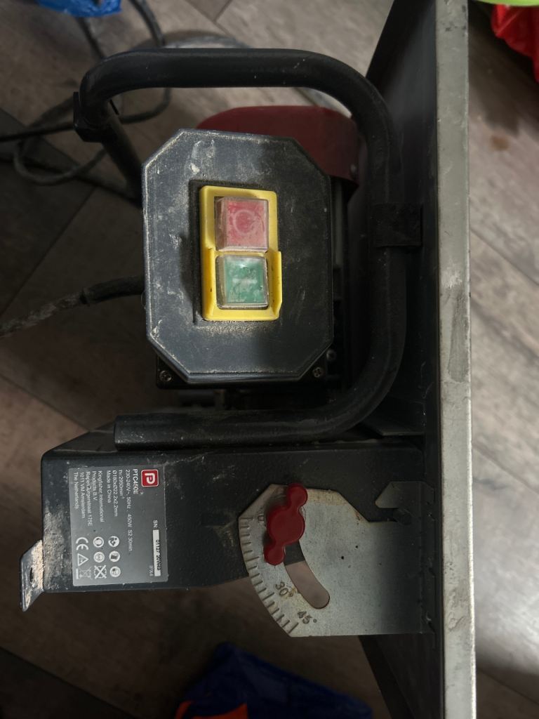Tile Cutter 