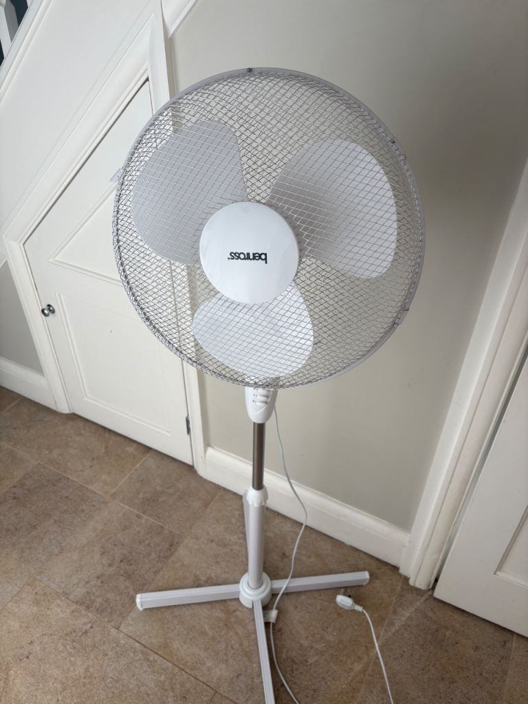 Benross floor standing fan 