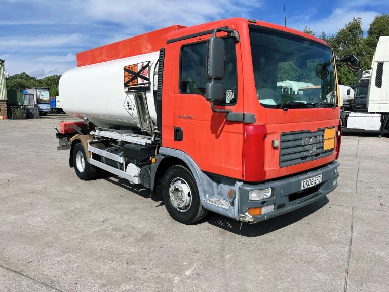 2008 MAN TGL 12 210 8,300 LITRE FUEL TANKER 