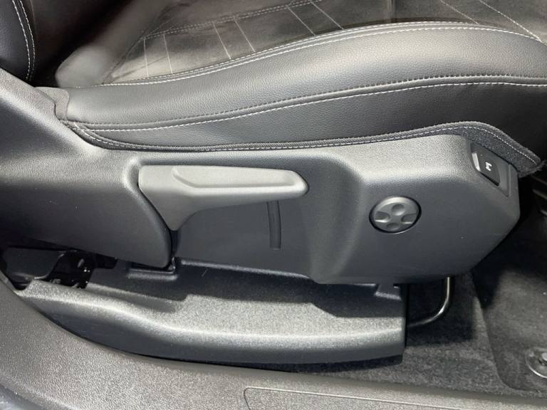 2024 24 VAUXHALL GRANDLAND 1.2 TURBO ULTIMATE SUV 5DR PETROL AUTO EURO 6 (S/S) (