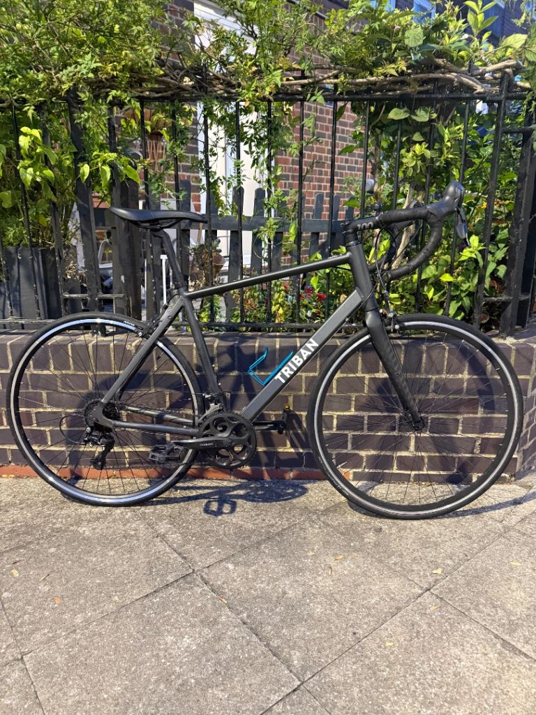 B’Twin Triban RC120 Road Bike – Large – £199 ONO