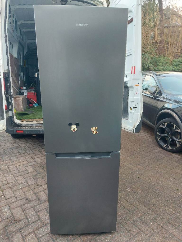 Kenwood fridge freezer frost free (184/58cm