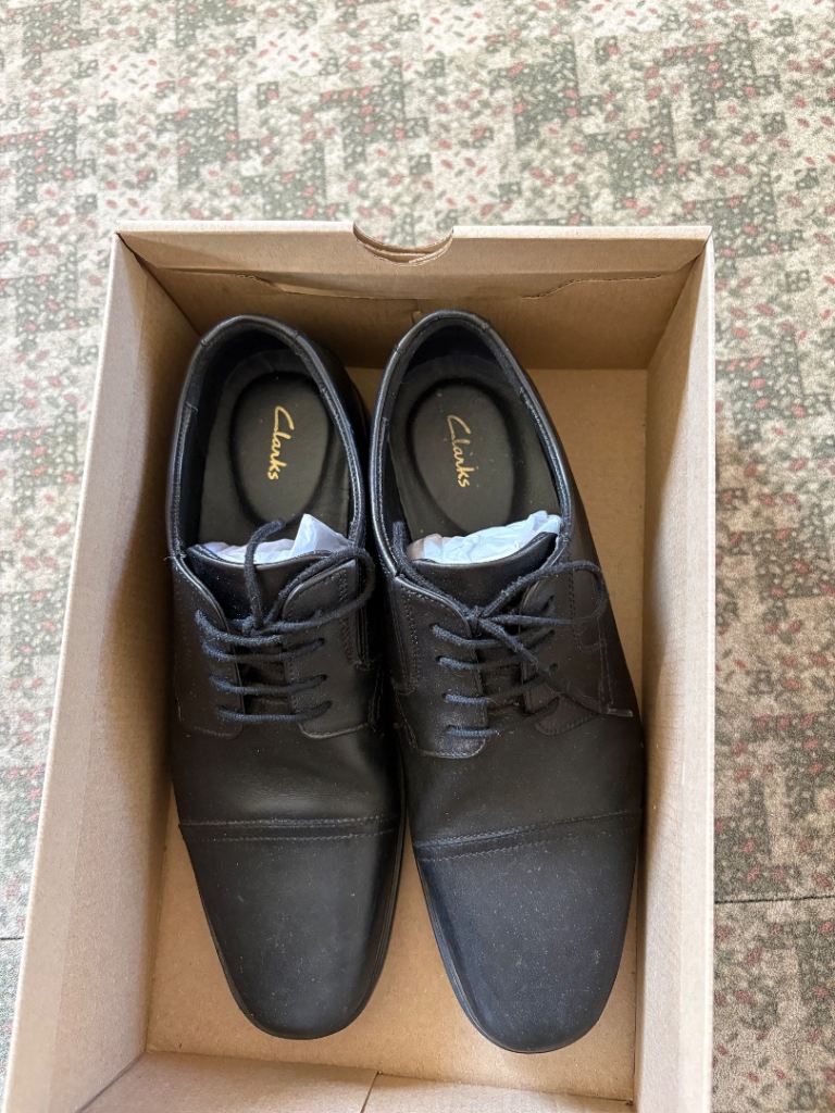 Men’s leather shoes 