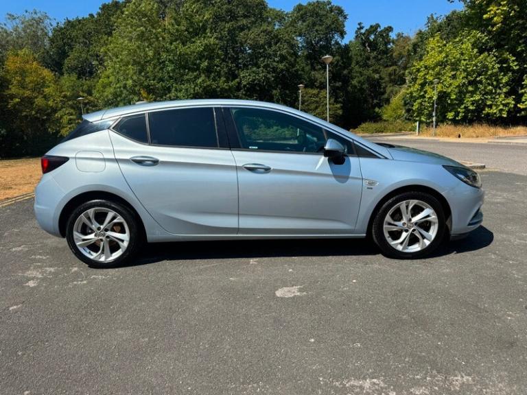 Vauxhall Astra SRI