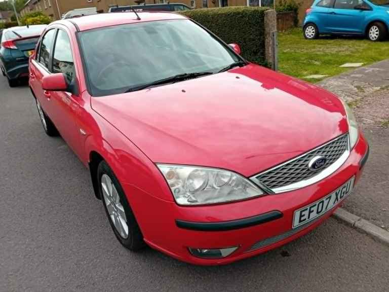 Ford Mondeo hatchback. Cheap, reliable and good condition.